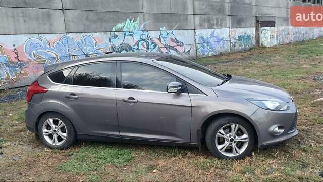 Серый Форд Фокус, объемом двигателя 1.6 л и пробегом 250 тыс. км за 6650 $, фото 8 на Automoto.ua
