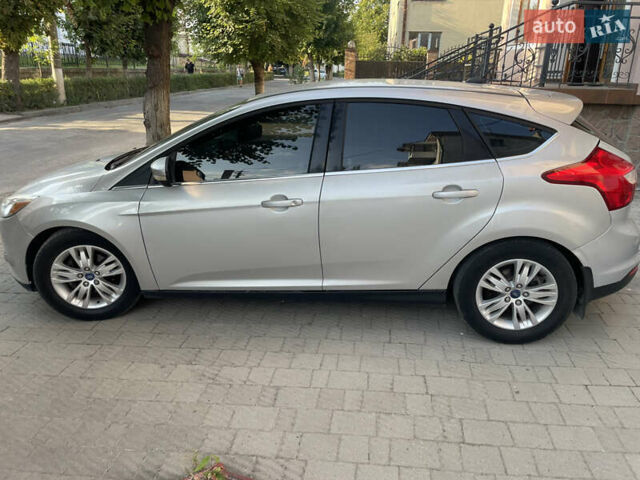 Форд Фокус 2012 у Золочів на Automoto.ua Сірий Форд Фокус, об'ємом двигуна 2.02 л та пробігом 146 тис. км за 7400 $, фото 2 на Automoto.ua