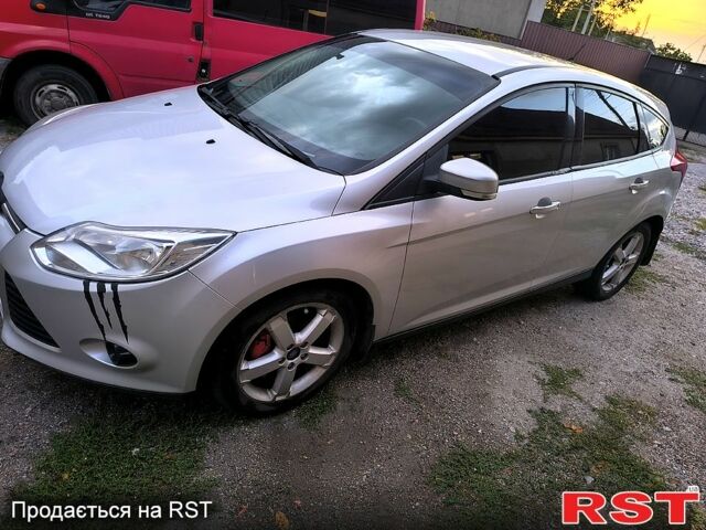 Сірий Форд Фокус, об'ємом двигуна 1.6 л та пробігом 240 тис. км за 7000 $, фото 2 на Automoto.ua
