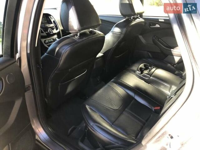 Серый Форд Фокус, объемом двигателя 2 л и пробегом 225 тыс. км за 5900 $, фото 21 на Automoto.ua