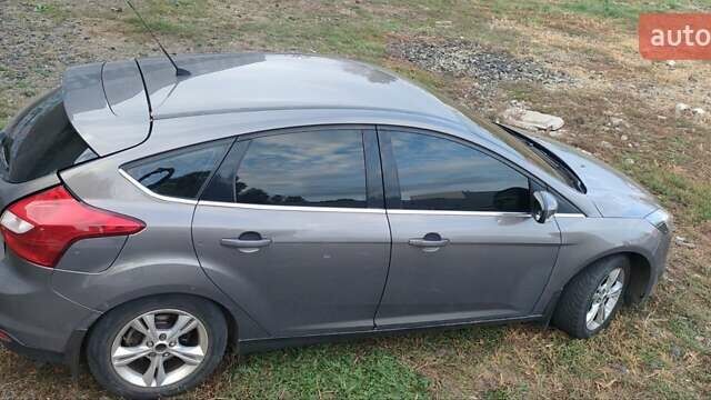 Серый Форд Фокус, объемом двигателя 1.6 л и пробегом 250 тыс. км за 6650 $, фото 22 на Automoto.ua
