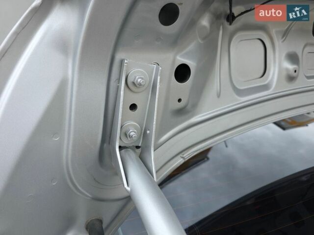 Серый Форд Фокус, объемом двигателя 2 л и пробегом 233 тыс. км за 6333 $, фото 62 на Automoto.ua