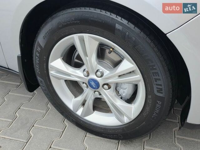 Серый Форд Фокус, объемом двигателя 2 л и пробегом 233 тыс. км за 6333 $, фото 14 на Automoto.ua