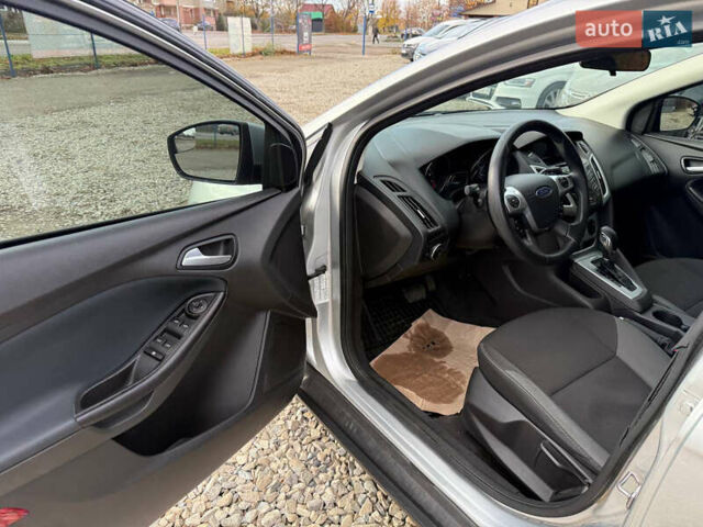 Серый Форд Фокус, объемом двигателя 2 л и пробегом 131 тыс. км за 6700 $, фото 12 на Automoto.ua