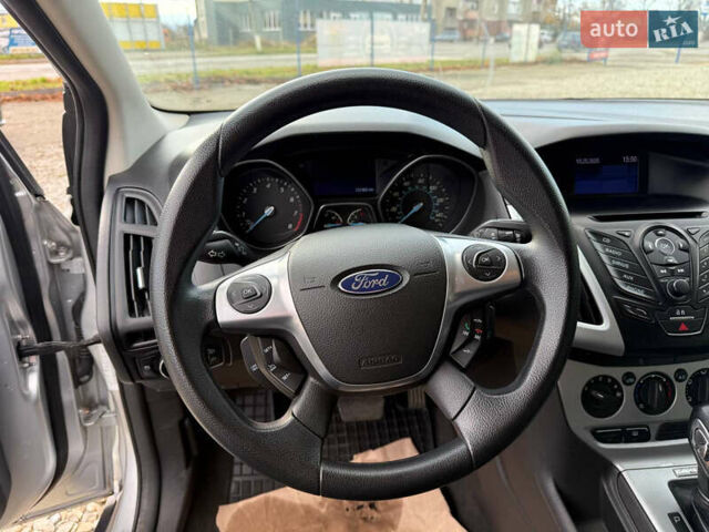 Серый Форд Фокус, объемом двигателя 2 л и пробегом 131 тыс. км за 6700 $, фото 29 на Automoto.ua