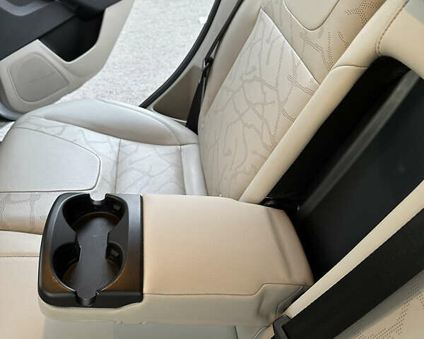 Серый Форд Фокус, объемом двигателя 0 л и пробегом 87 тыс. км за 8200 $, фото 27 на Automoto.ua