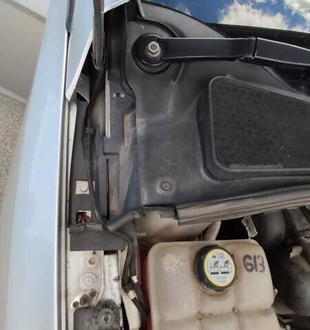 Сірий Форд Фокус, об'ємом двигуна 1.6 л та пробігом 249 тис. км за 6900 $, фото 86 на Automoto.ua