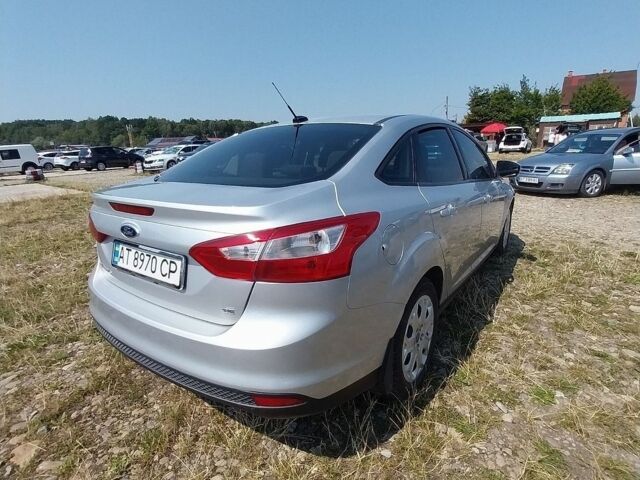 Сірий Форд Фокус, об'ємом двигуна 2 л та пробігом 260 тис. км за 5900 $, фото 6 на Automoto.ua