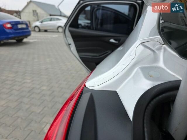 Серый Форд Фокус, объемом двигателя 2 л и пробегом 233 тыс. км за 6333 $, фото 63 на Automoto.ua