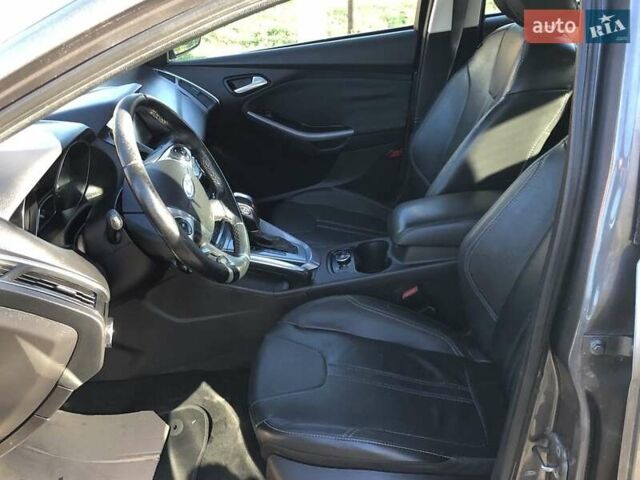 Серый Форд Фокус, объемом двигателя 2 л и пробегом 225 тыс. км за 5900 $, фото 9 на Automoto.ua