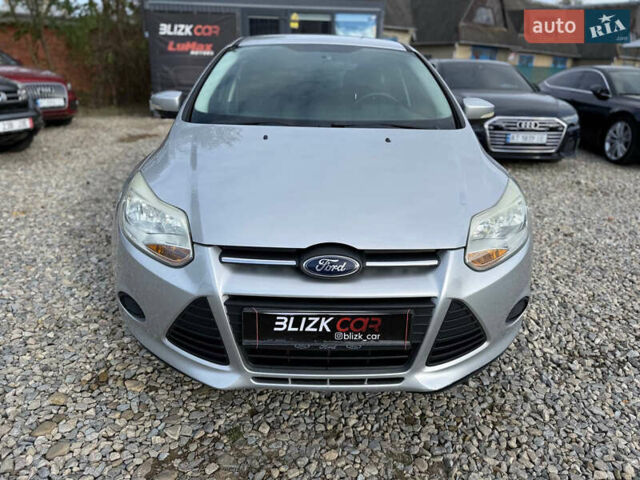 Серый Форд Фокус, объемом двигателя 2 л и пробегом 131 тыс. км за 6700 $, фото 5 на Automoto.ua