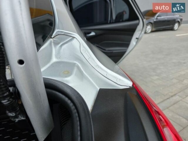 Серый Форд Фокус, объемом двигателя 2 л и пробегом 233 тыс. км за 6333 $, фото 64 на Automoto.ua