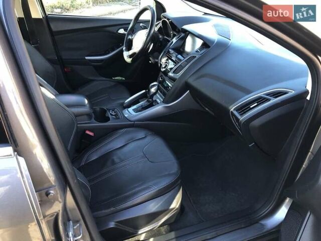Серый Форд Фокус, объемом двигателя 2 л и пробегом 225 тыс. км за 5900 $, фото 7 на Automoto.ua