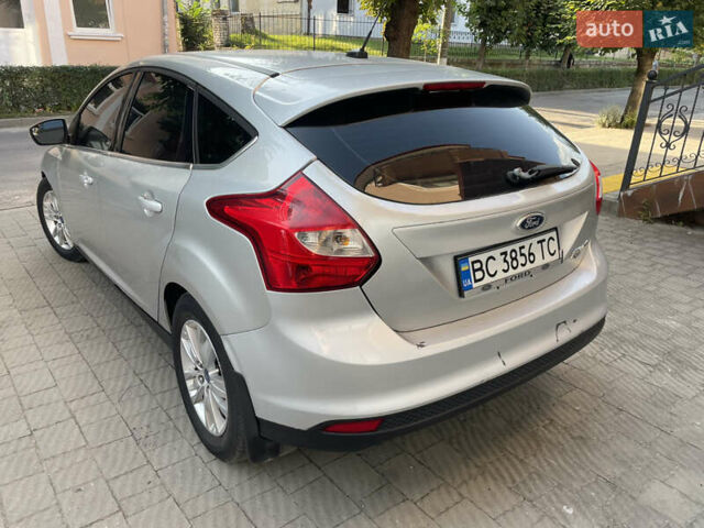 Форд Фокус 2012 у Золочів на Automoto.ua Сірий Форд Фокус, об'ємом двигуна 2.02 л та пробігом 146 тис. км за 7400 $, фото 3 на Automoto.ua