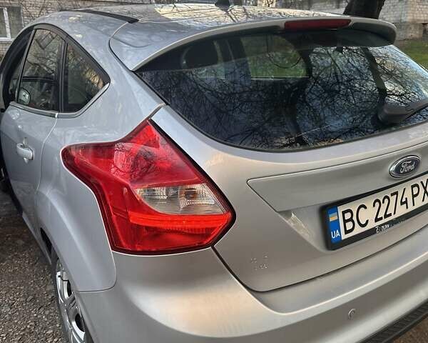 Серый Форд Фокус, объемом двигателя 1.56 л и пробегом 225 тыс. км за 8500 $, фото 21 на Automoto.ua