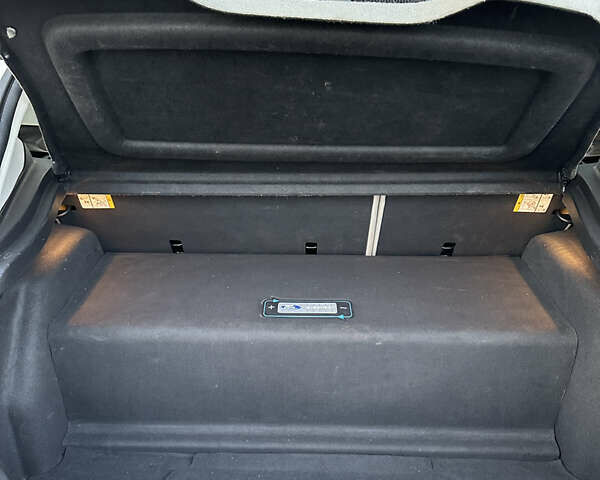 Серый Форд Фокус, объемом двигателя 0 л и пробегом 87 тыс. км за 8200 $, фото 28 на Automoto.ua