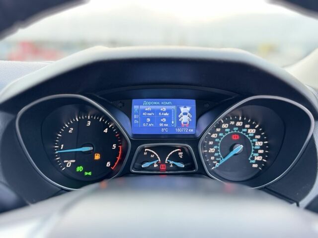 Сірий Форд Фокус, об'ємом двигуна 1.6 л та пробігом 175 тис. км за 3999 $, фото 6 на Automoto.ua