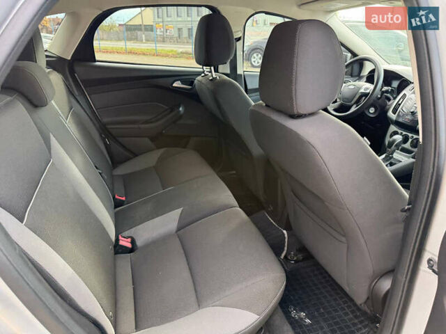 Серый Форд Фокус, объемом двигателя 2 л и пробегом 131 тыс. км за 6700 $, фото 25 на Automoto.ua