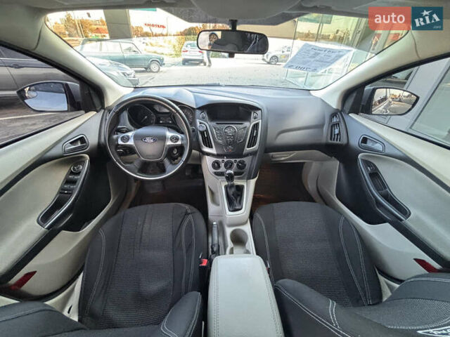 Форд Фокус 2012 у Полтаві на Automoto.ua Сірий Форд Фокус, об'ємом двигуна 2 л та пробігом 177 тис. км за 5700 $, фото 16 на Automoto.ua