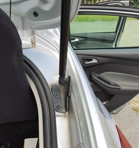 Сірий Форд Фокус, об'ємом двигуна 1.6 л та пробігом 249 тис. км за 6900 $, фото 57 на Automoto.ua