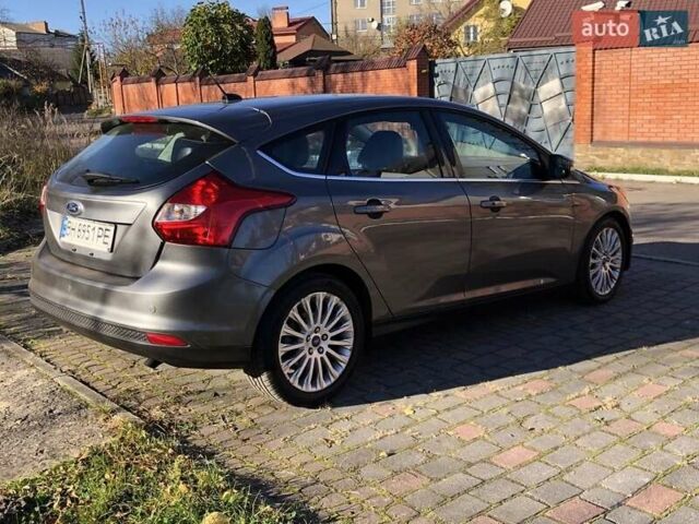 Серый Форд Фокус, объемом двигателя 2 л и пробегом 225 тыс. км за 5900 $, фото 3 на Automoto.ua
