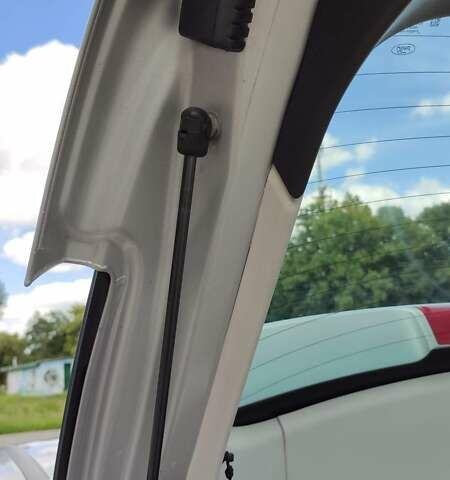 Сірий Форд Фокус, об'ємом двигуна 1.6 л та пробігом 249 тис. км за 6900 $, фото 63 на Automoto.ua