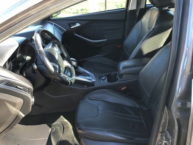 Форд Фокус 2012 в Червонограде на Automoto.ua Серый Форд Фокус, объемом двигателя 2 л и пробегом 225 тыс. км за 5900 $, фото 10 на Automoto.ua