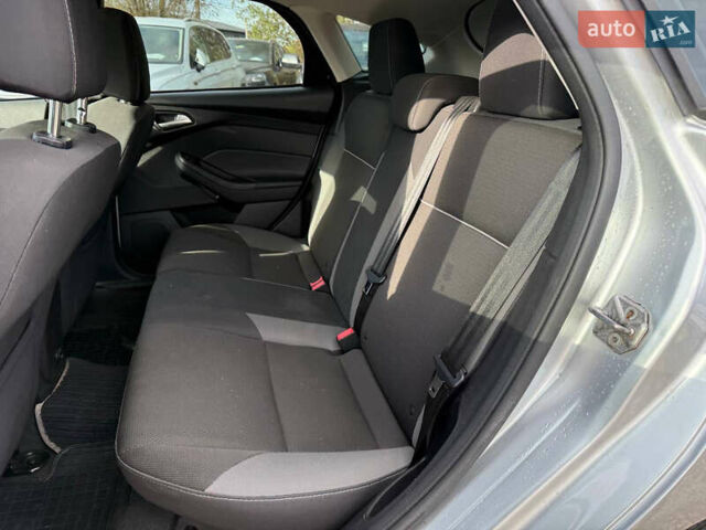 Серый Форд Фокус, объемом двигателя 2 л и пробегом 131 тыс. км за 6700 $, фото 21 на Automoto.ua
