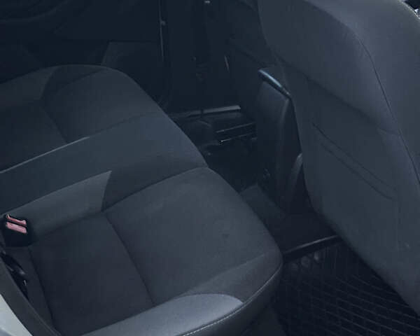 Серый Форд Фокус, объемом двигателя 2 л и пробегом 232 тыс. км за 6300 $, фото 12 на Automoto.ua