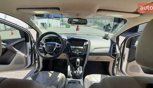 Серый Форд Фокус, объемом двигателя 0 л и пробегом 93 тыс. км за 5700 $, фото 11 на Automoto.ua