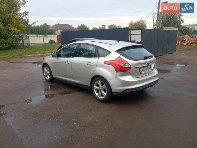Серый Форд Фокус, объемом двигателя 1.6 л и пробегом 339 тыс. км за 5100 $, фото 2 на Automoto.ua