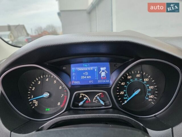Серый Форд Фокус, объемом двигателя 2 л и пробегом 233 тыс. км за 6333 $, фото 24 на Automoto.ua