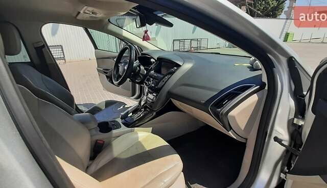 Серый Форд Фокус, объемом двигателя 0 л и пробегом 93 тыс. км за 5700 $, фото 10 на Automoto.ua