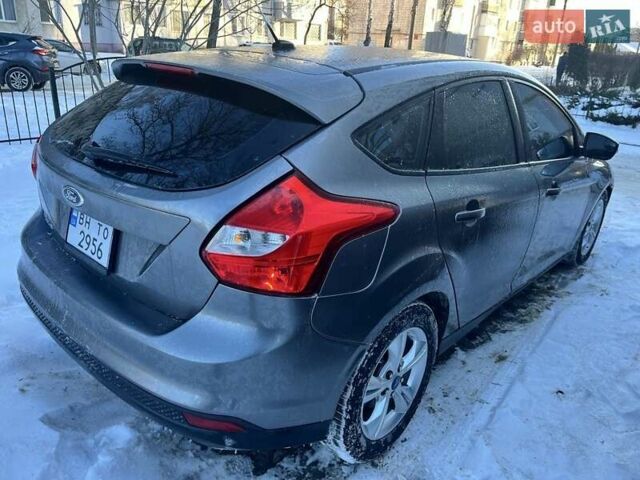 Серый Форд Фокус, объемом двигателя 2 л и пробегом 226 тыс. км за 7500 $, фото 4 на Automoto.ua