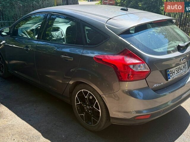 Сірий Форд Фокус, об'ємом двигуна 2 л та пробігом 96 тис. км за 6900 $, фото 3 на Automoto.ua