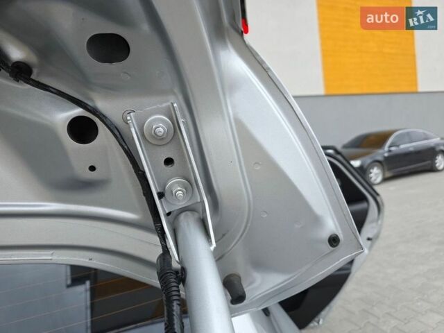 Серый Форд Фокус, объемом двигателя 2 л и пробегом 233 тыс. км за 6333 $, фото 65 на Automoto.ua