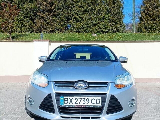 Сірий Форд Фокус, об'ємом двигуна 2 л та пробігом 185 тис. км за 7500 $, фото 3 на Automoto.ua