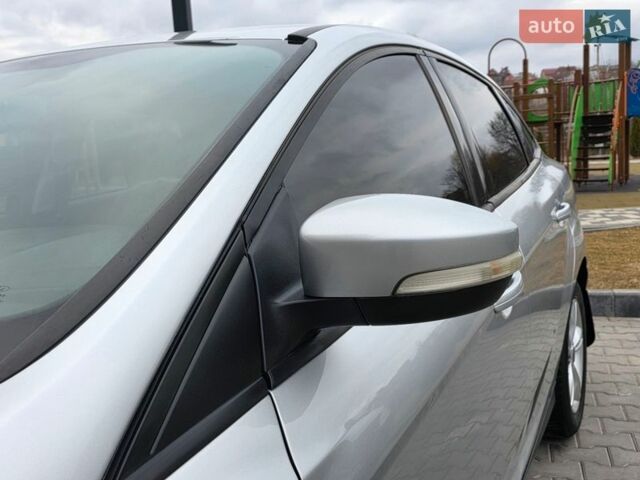 Серый Форд Фокус, объемом двигателя 2 л и пробегом 233 тыс. км за 6333 $, фото 20 на Automoto.ua