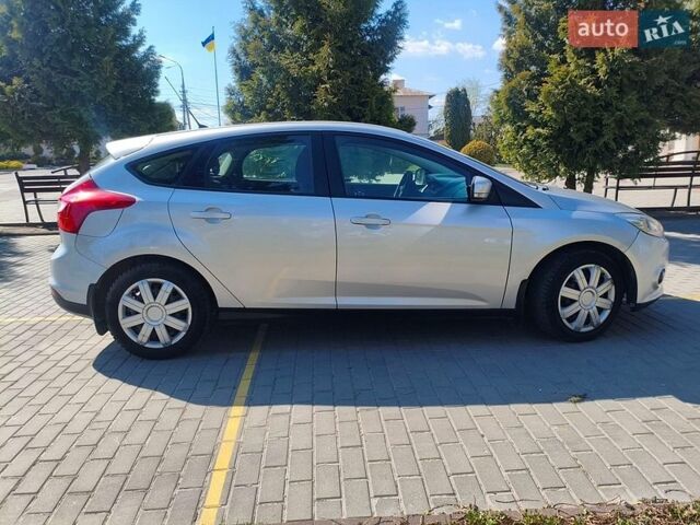 Серый Форд Фокус, объемом двигателя 1.6 л и пробегом 251 тыс. км за 5900 $, фото 7 на Automoto.ua