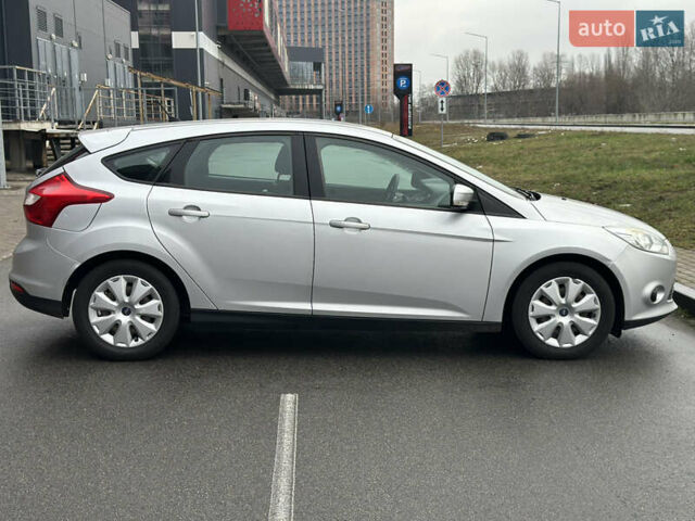 Сірий Форд Фокус, об'ємом двигуна 1.6 л та пробігом 249 тис. км за 7400 $, фото 7 на Automoto.ua
