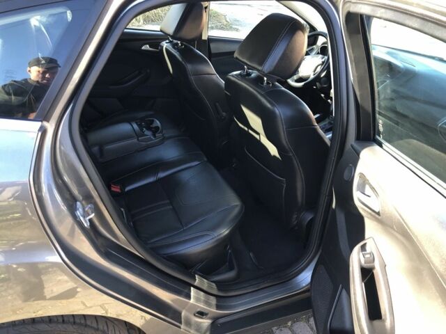 Форд Фокус 2012 в Червонограде на Automoto.ua Серый Форд Фокус, объемом двигателя 2 л и пробегом 225 тыс. км за 5900 $, фото 9 на Automoto.ua