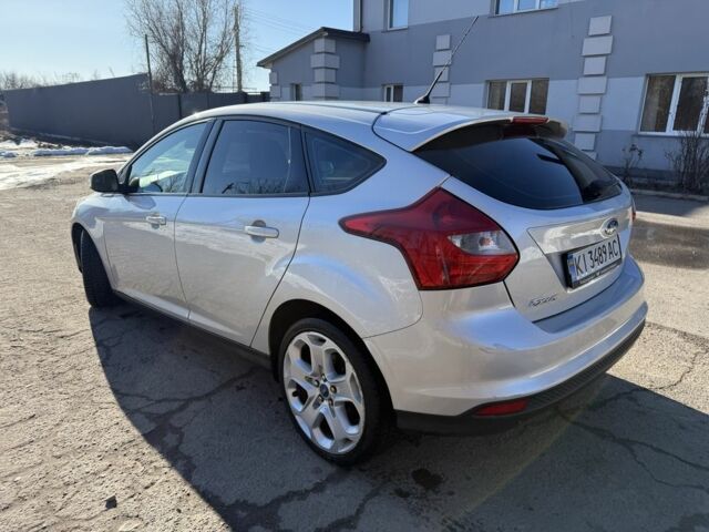 Сірий Форд Фокус, об'ємом двигуна 2 л та пробігом 250 тис. км за 6800 $, фото 2 на Automoto.ua