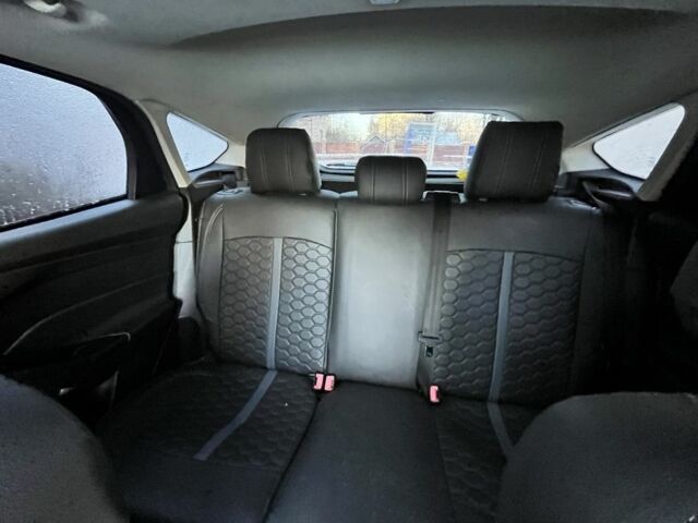 Сірий Форд Фокус, об'ємом двигуна 2 л та пробігом 226 тис. км за 7500 $, фото 13 на Automoto.ua