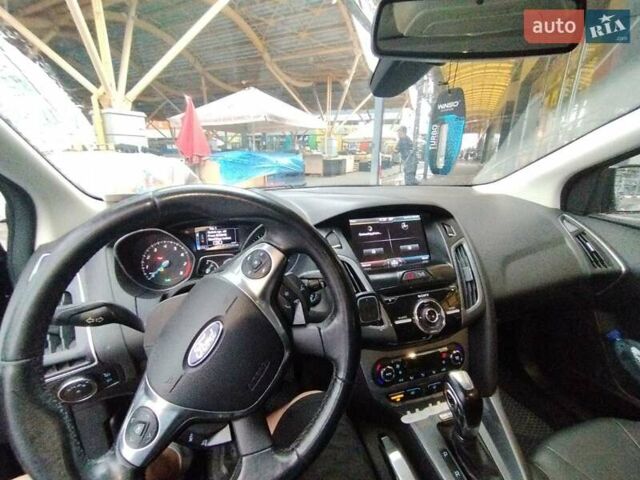 Серый Форд Фокус, объемом двигателя 2 л и пробегом 273 тыс. км за 7000 $, фото 3 на Automoto.ua