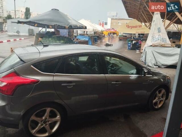 Серый Форд Фокус, объемом двигателя 2 л и пробегом 273 тыс. км за 7000 $, фото 2 на Automoto.ua