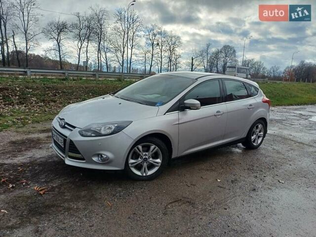 Сірий Форд Фокус, об'ємом двигуна 1 л та пробігом 136 тис. км за 7000 $, фото 4 на Automoto.ua