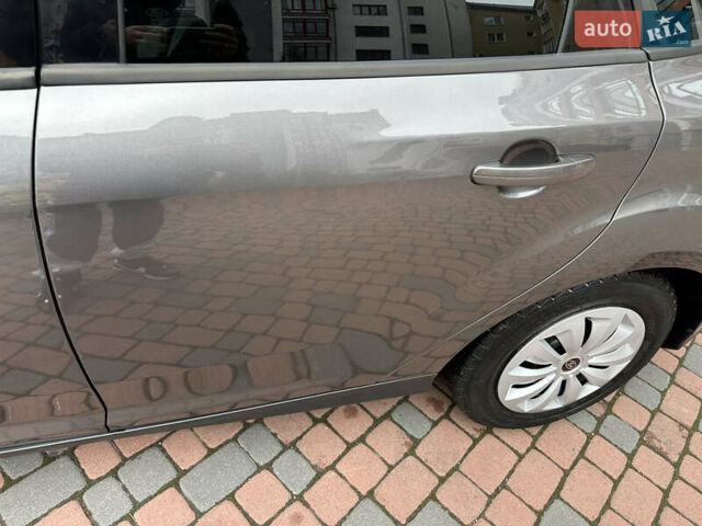 Серый Форд Фокус, объемом двигателя 2 л и пробегом 178 тыс. км за 6450 $, фото 103 на Automoto.ua