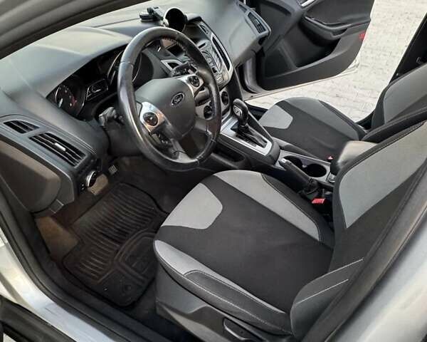 Форд Фокус 2013 в Львове на Automoto.ua Серый Форд Фокус, объемом двигателя 2 л и пробегом 128 тыс. км за 7400 $, фото 21 на Automoto.ua