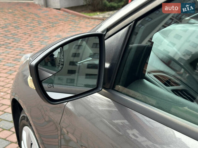 Серый Форд Фокус, объемом двигателя 2 л и пробегом 178 тыс. км за 6450 $, фото 120 на Automoto.ua