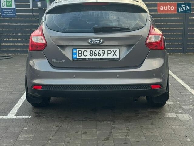 Сірий Форд Фокус, об'ємом двигуна 1.6 л та пробігом 155 тис. км за 8500 $, фото 9 на Automoto.ua